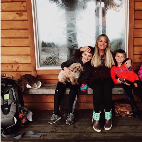 BOHO & BOUJEE! Thx 4 shopping by!👋🏼🛍🌙🙋🏼♀️💛 - Picture 4 of 16